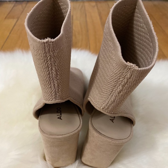 ALDO Umber Heels - Picture 3 of 5